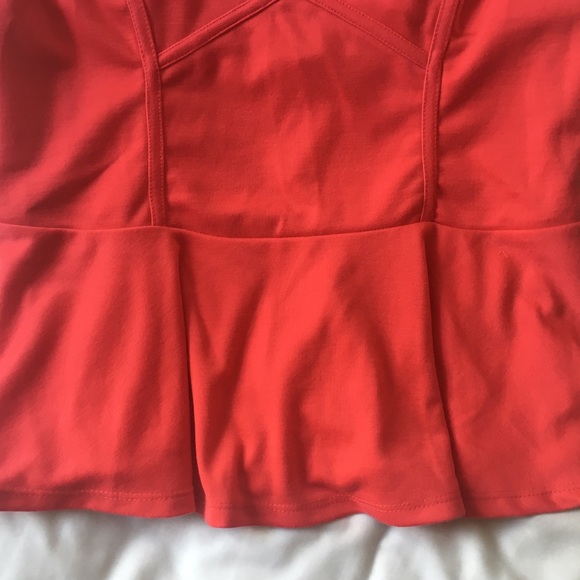 COPY - 2b BEBE NWT - Peplum Dark Pink Tank Top - Large - Picture 6 of 9